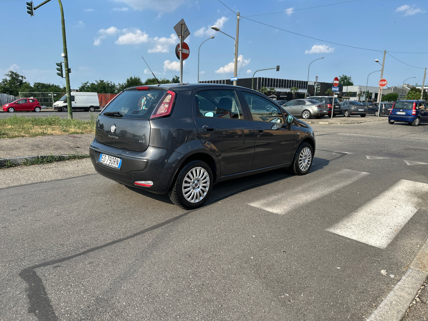 FIAT PUNTO EVO 1.2 5 PORTE DYNAMIC – PRATICA, ECONOMICA E AFFIDABILE
