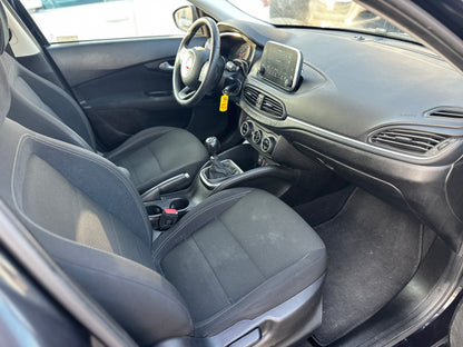 🚗 Fiat Tipo 1.4 Lounge – Maggio 2017 – €6.990 – UNICO PROPRIETARIO – Torino