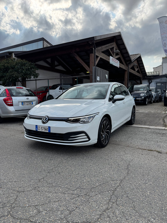 VOLKSWAGEN GOLF 1.5 TSI EVO ACT STYLE – LA COMPATTA PREMIUM, ELEGANTE E TECNOLOGICA!