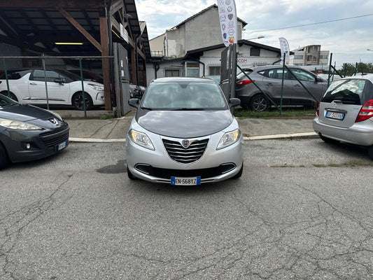 Lancia Ypsilon 1.2 69 CV GPL Ecochic Gold