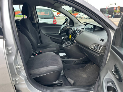 Lancia Ypsilon 1.2 69 CV GPL Ecochic Gold
