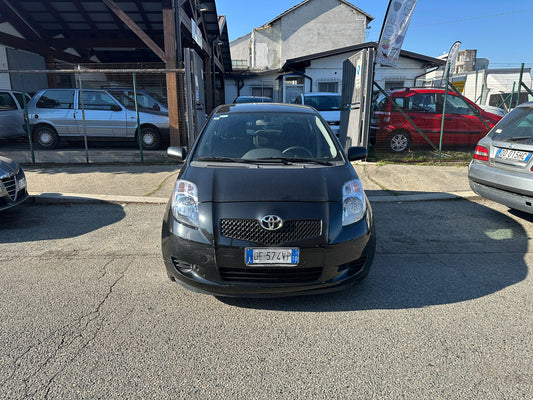 Toyota Yaris 1.0 5P Sol