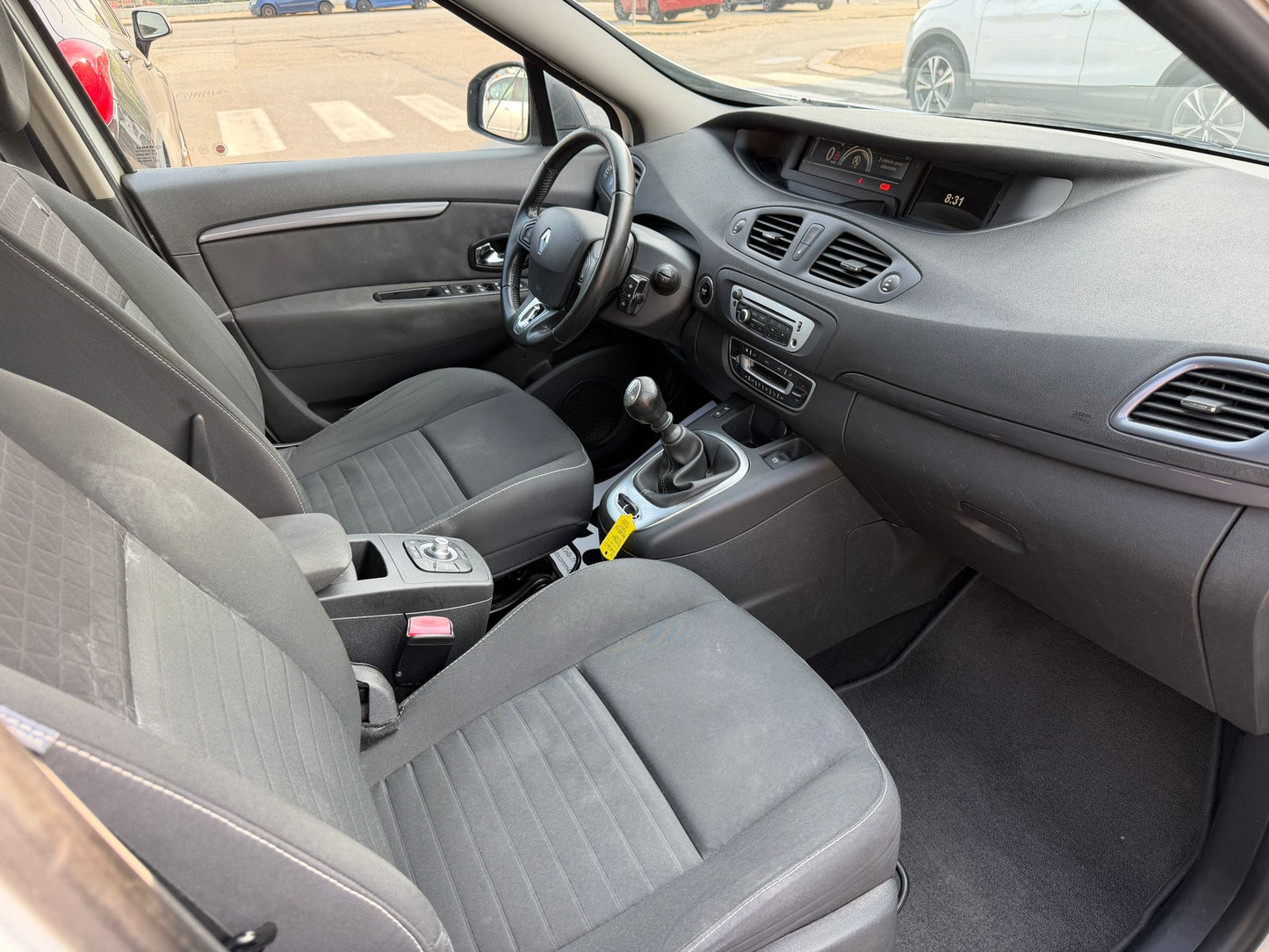 RENAULT SCENIC XMOD 1.5 DCI 110 CV START&amp;STOP BOSE – EURO 6B