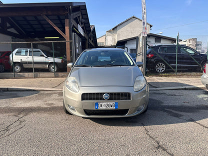 FIAT Grande Punto 1.9 MJT 120 CV 5 porte Emotion