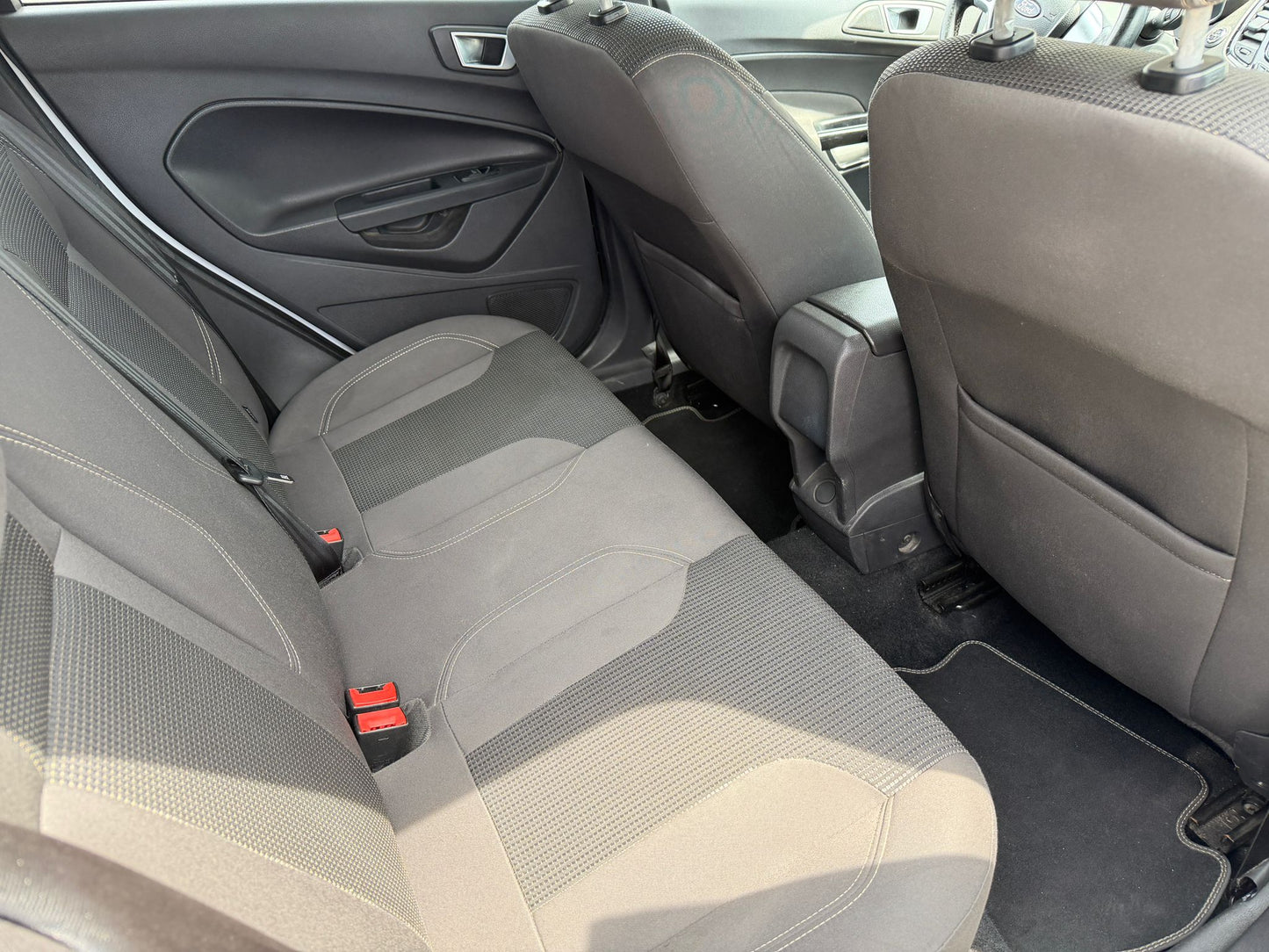 FORD FIESTA 1.4 5 PORTE BENZINA/GPL BLACK & WHITE EDITION