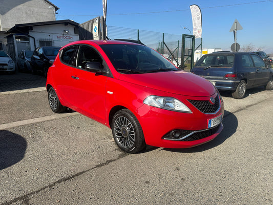 LANCIA YPSILON 1.2 69 CV 5P PLATINUM – CITY CAR ELEGANTE E BEN ACCESSORIATA! 🚗