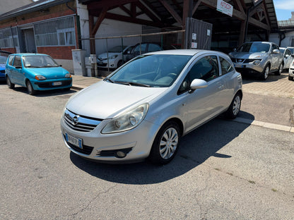 OPEL CORSA 1.2 SPORT 80 CV – EURO 4 – 111.195 KM
