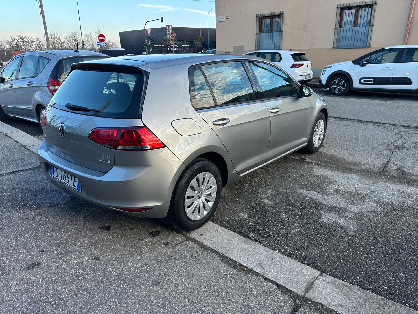 VOLKSWAGEN GOLF 5P. TRENDLINE BLUEMOTION TECHNOLOGY