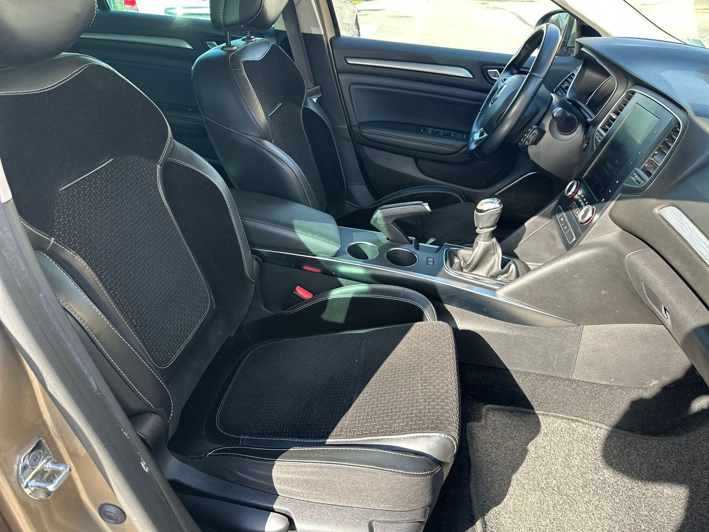 Renault Megane Sporter dCi 110CV Energy Bose – Marzo 2017 – €8.700