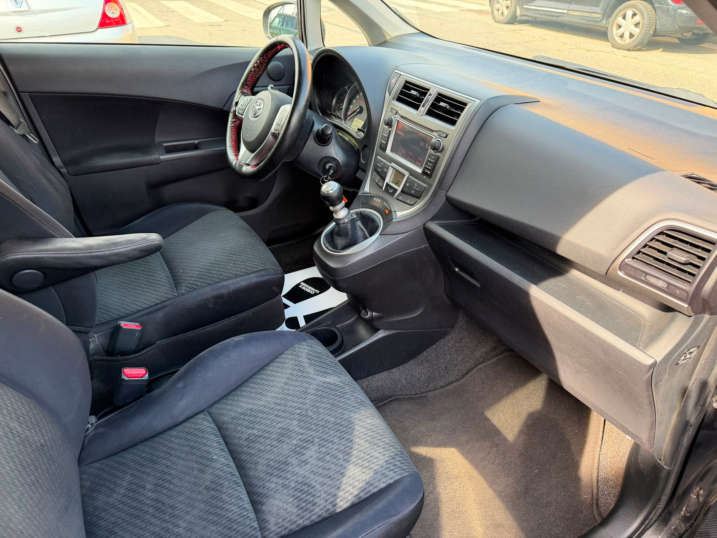 TOYOTA VERSO-S 1.3 STYLE 99 CV – EURO 5B – 185.822 KM