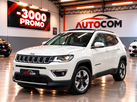 Jeep Compass 1.6 Multijet Ii 2WD Limited 120 CV: vista esterna di tre quarti anteriore