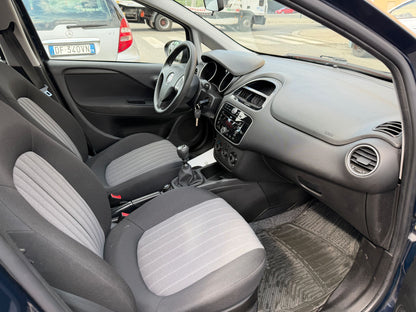 Fiat Punto 1.2 8V 5P Street