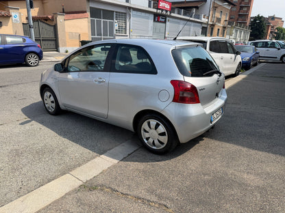TOYOTA YARIS 1.4 D-4D 90 CV M-MT NAVI – CAMBIO AUTOMATICO