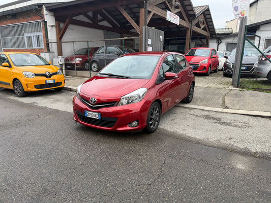 Toyota Yaris 1.3 5P Style CVT Stop&Start
