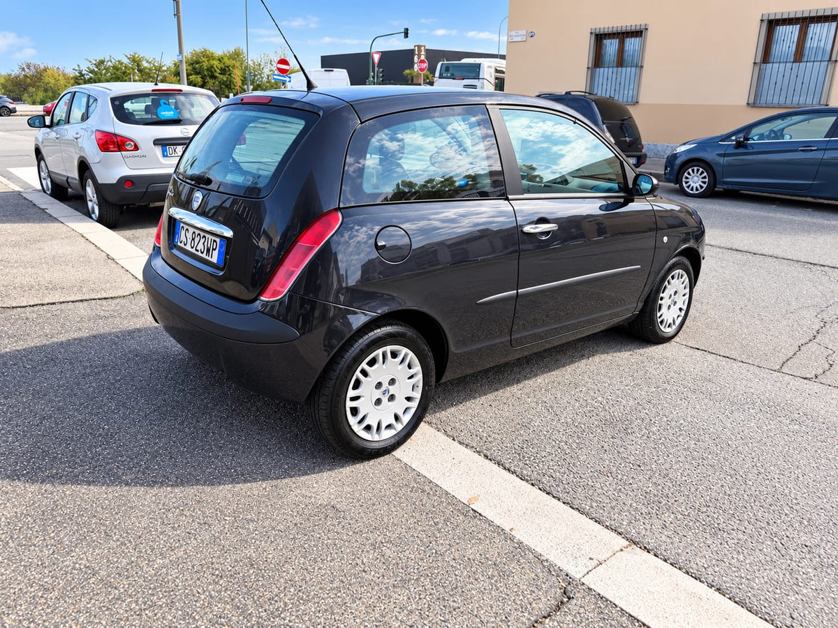 LANCIA YPSILON 1.2 16V PLATINO 80 CV – BENZINA – EURO 4