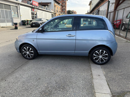 Lancia Ypsilon 2a serie 1.3 MJT 75 CV VERSUS - CAMBIO AUTOMATICO