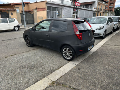 Fiat Punto 1.2 3P Dynamic GPL – Giugno 2005 – €2.700