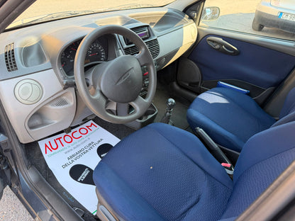 FIAT PUNTO 1.2i 16V CAT 5 PORTE HLX