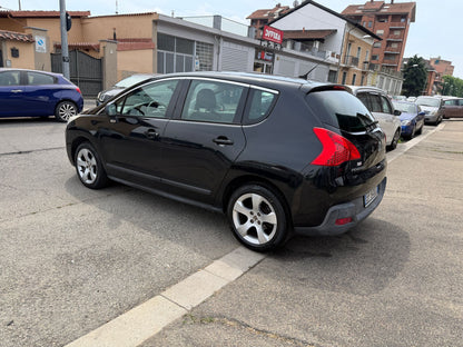 PEUGEOT 3008 2.0 HDi 150 CV BUSINESS