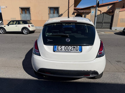 LANCIA YPSILON 1.2 69 CV 5P PLATINUM