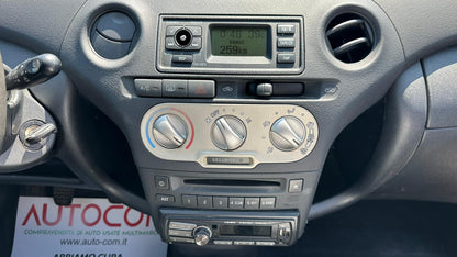 TOYOTA YARIS 1.0i 16V CAT 3P SOL BLUE
