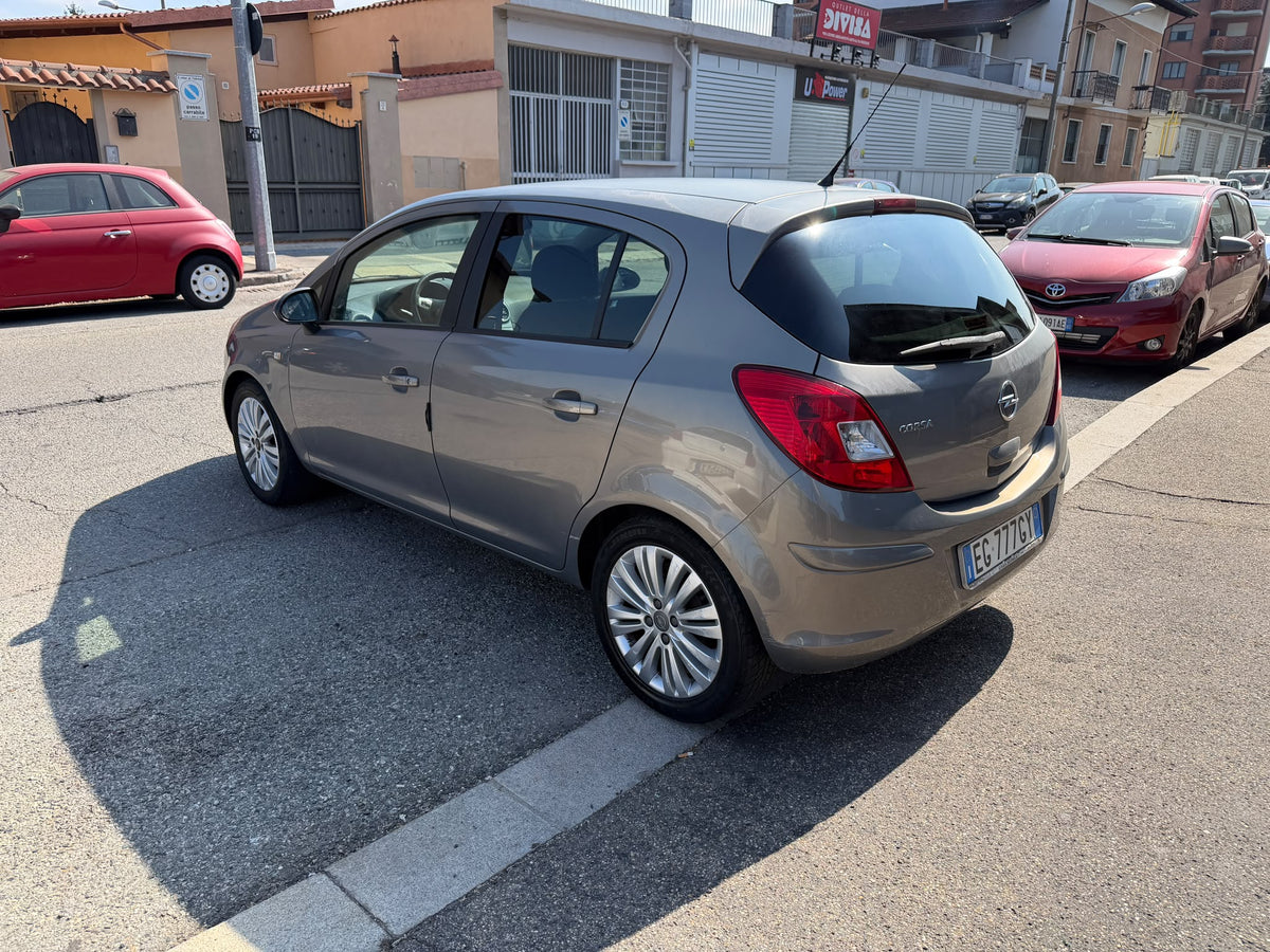 OPEL CORSA 1.2 5 PORTE COSMO 86 CV – EURO 5 – 99.796 KM