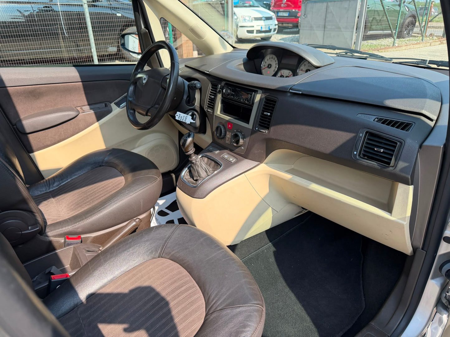 LANCIA MUSA 1.4 16V PLATINO – TETTO PANORAMICO APRIBILE