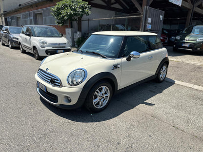 MINI ONE 1.6 16V – STILE ICONICO E GUIDA DIVERTENTE