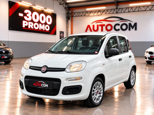 Fiat Panda 1.2 Easypower Lounge 69 CV GPL: vista esterna di tre quarti anteriore