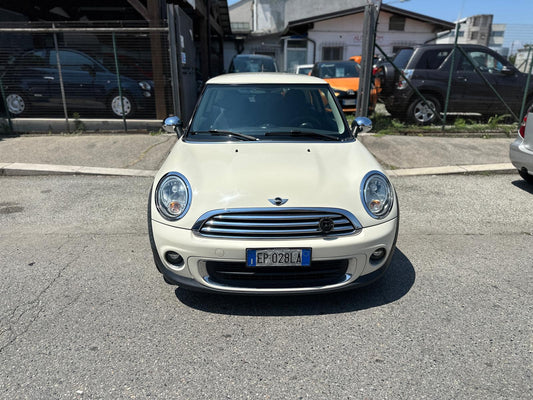 MINI ONE 1.6 16V – STILE ICONICO E GUIDA DIVERTENTE