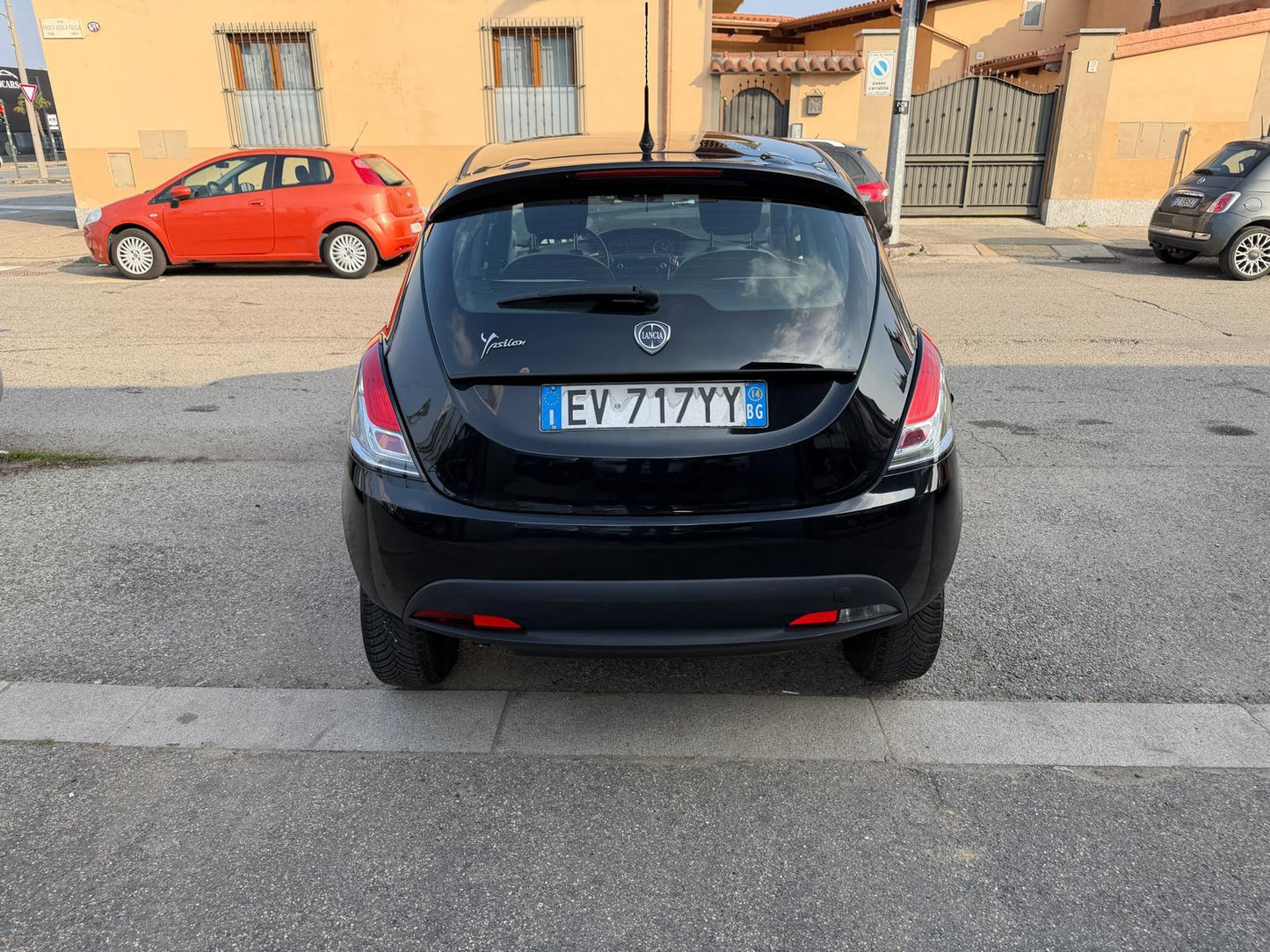LANCIA YPSILON 0.9 TWINAIR 85 CV 5P GPL ECOCHIC GOLD