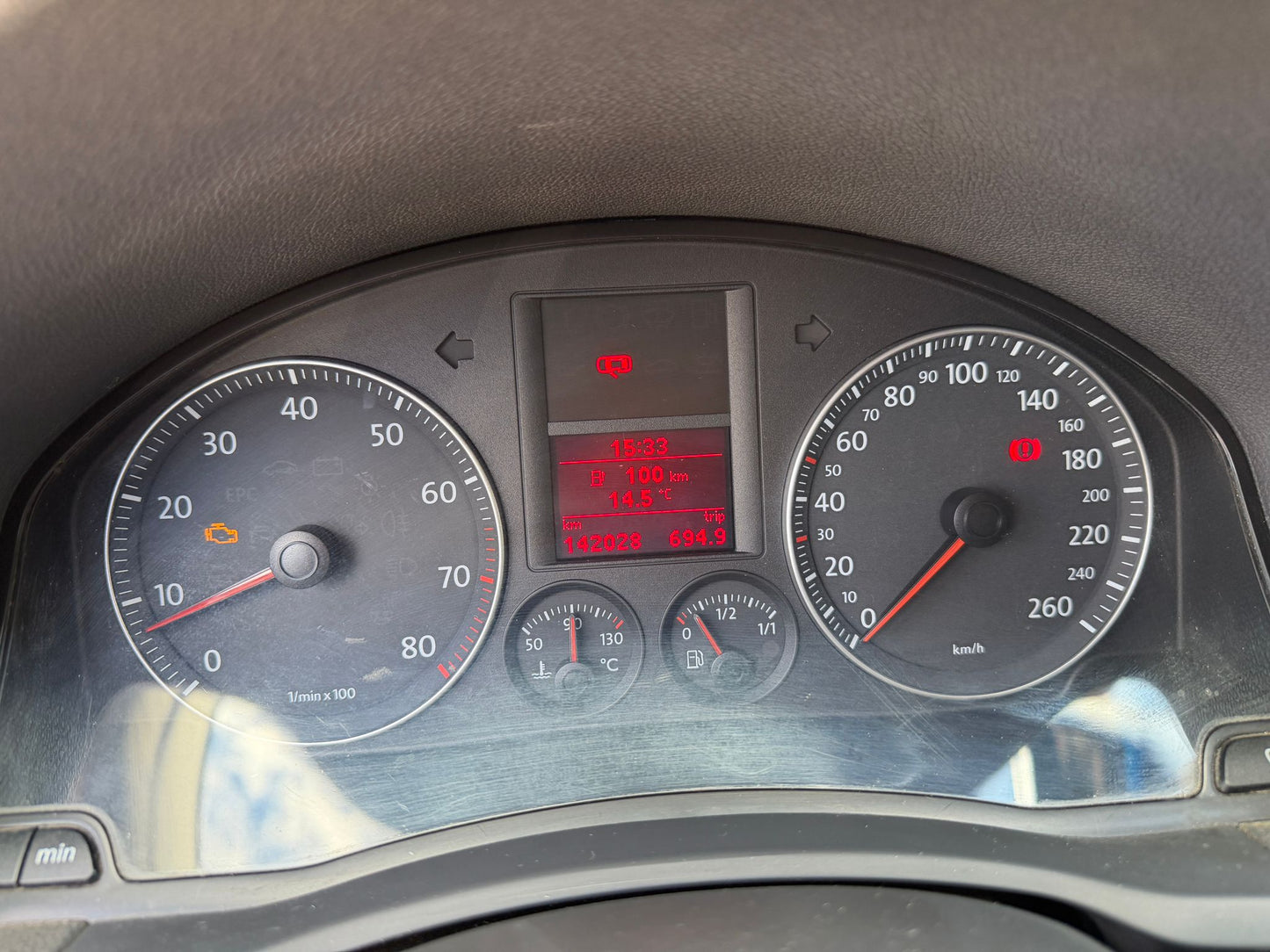Volkswagen Golf 1.6 16V FSI Sportline