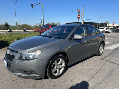 Chevrolet Cruze 1.6 4P LT