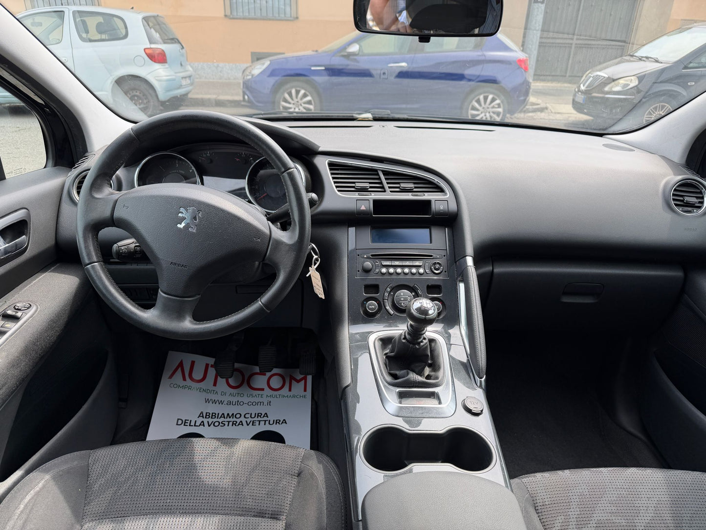 PEUGEOT 3008 2.0 HDi 150 CV BUSINESS