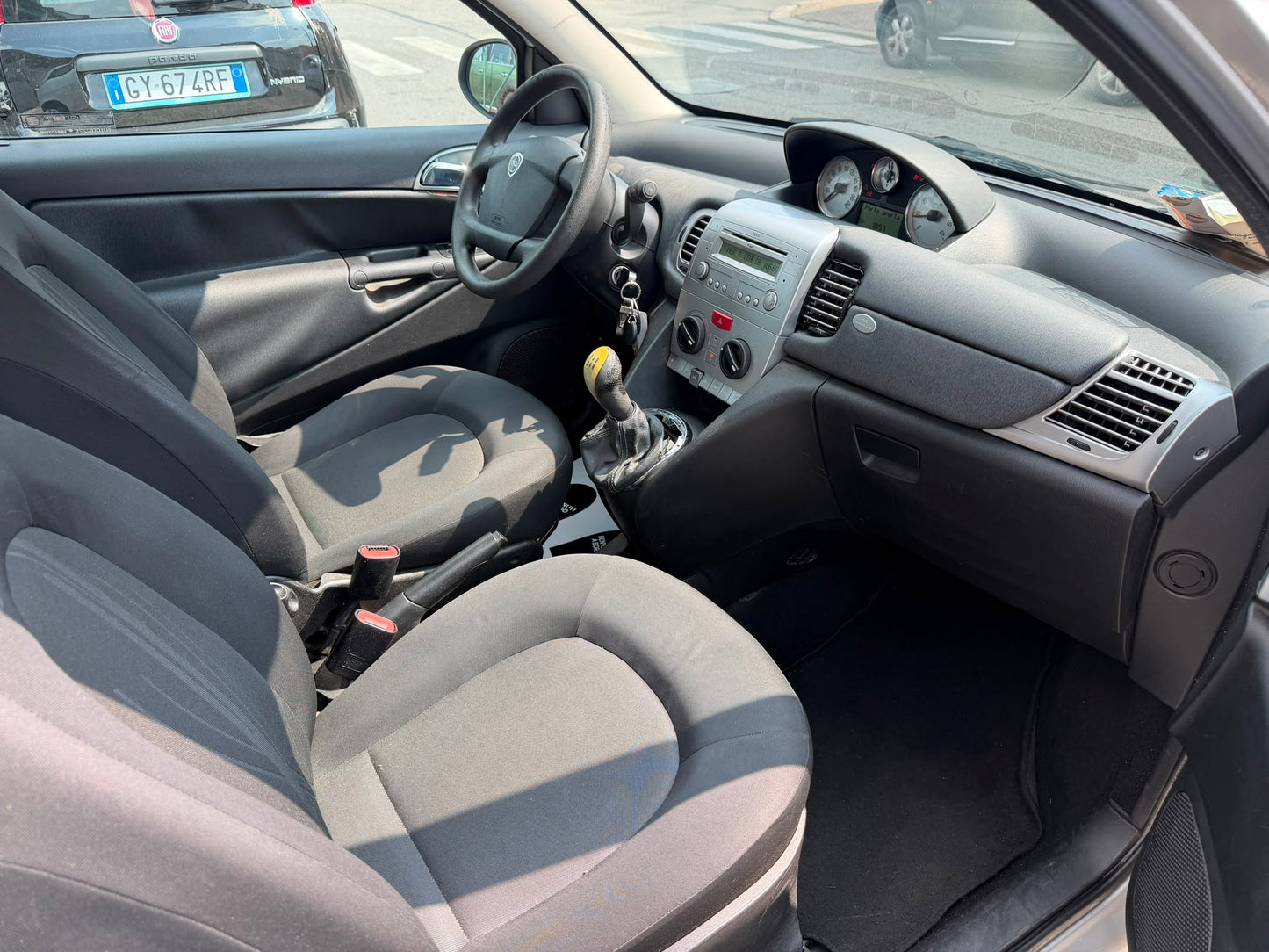 &nbsp;LANCIA YPSILON 1.3 MJT 75 CV PLATINUM – EURO 5