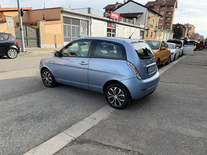 Lancia Ypsilon 2a serie 1.3 MJT 75 CV VERSUS - CAMBIO AUTOMATICO