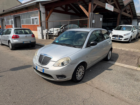 &nbsp;LANCIA YPSILON 1.3 MJT 75 CV PLATINUM – EURO 5
